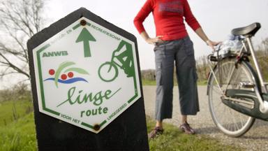 Fietsen in Nederland. De LingerouteArchief lingeroute