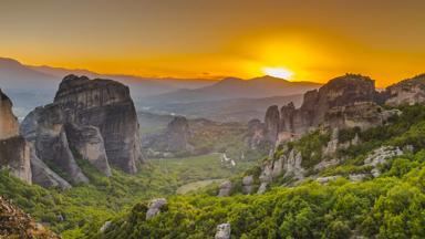 griekenland_thessalie_kalambaka_tufsteen_meteora_shutterstock_1389712904