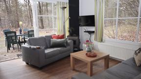 vakantiepark_nederland_dwingeloo_drenthe_rcn-de-noordster_type-saturnus_woonkamer_H