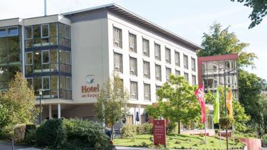 Hotel_Duitsland_Bad_Herrenalb_Nashira_Kurpark_hotel_exterieur_a