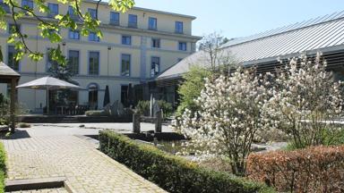 België_Dinant_Hotel_Castel_De_Pont-à-Lesse_Tuin_Terras