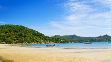 thailand_koh-phangan_thong-nai-pan-beach_b.jpg