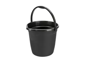 Stevige kunststof emmer 10L met handgreep.