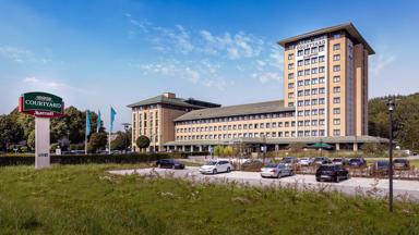 Fox_Courtyard Marriott Amsterdam Airport_exterior