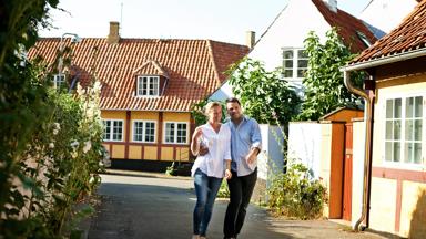 denemarken_bornholm_stel-op-straat