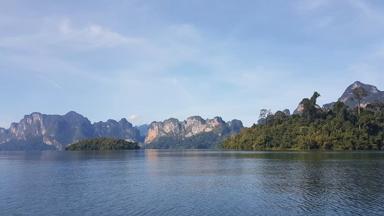 thailand_khao-sok_cheow-lan-meer_landschap_2_f