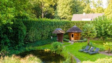 hotel_nederland_ommen_hampshire-hotel-en-spa-paping_sauna_tuin