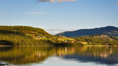 noorwegen_vestfold-og-telemark_rauland_hardangervidda_totak-meer_getty-615880656