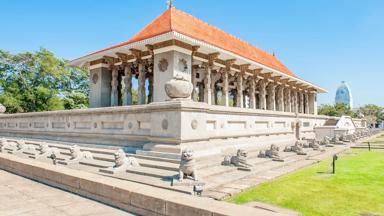 sri-lanka_colombo_independence-memorial-hal_shutterstock