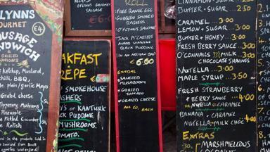 ierland_county_cork_pub_menukaarten_tourism_ireland