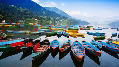 nepal_pokhara_phewameer_bootjes