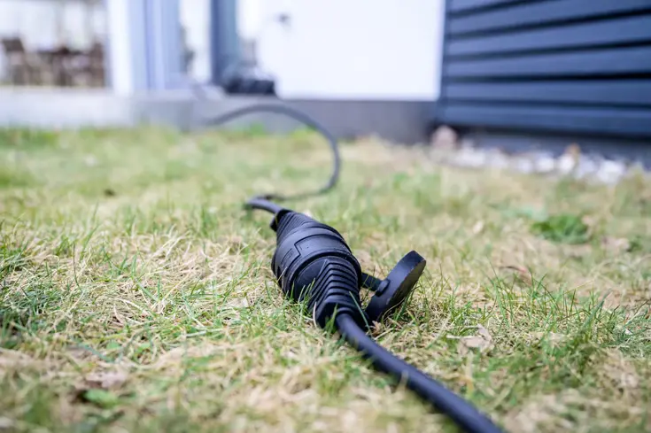 Hoogwaardige rubberen verlengkabel 25 meter zwart