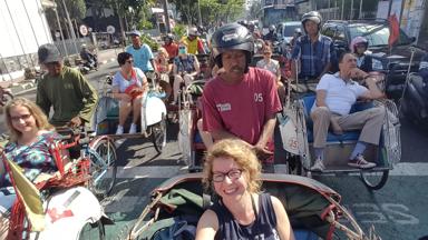 indonesie_java_jogjakarta_becak_vrouw_w