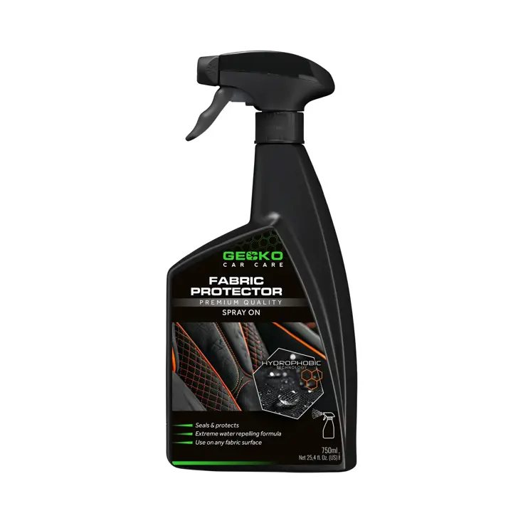Bescherm uw bekleding met Fabric Protector 750ml