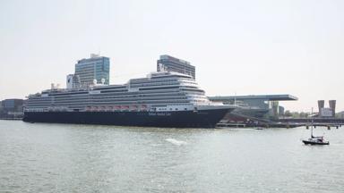 hotel_nederland_amsterdam_holland-america-line_hal_cruise_schip-koningsdam