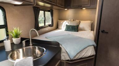 Camper_Canada_CruiseCanada_C25_interieur_a