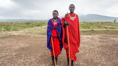 tanzania_ngorongoro_masai_mannen_b