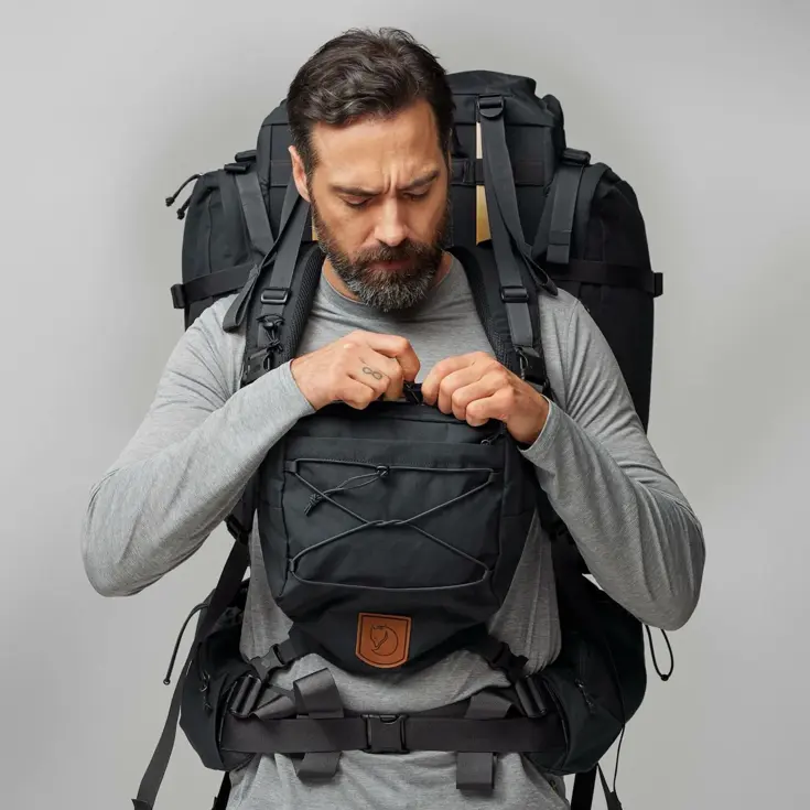 Fjallraven Kajka 65 S/M coal black