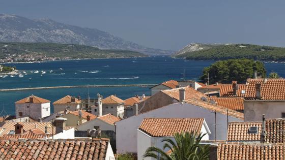 kroatie_primorje-gorski-kotar_rab_eiland_stad_shutterstock_17070019_.jpg