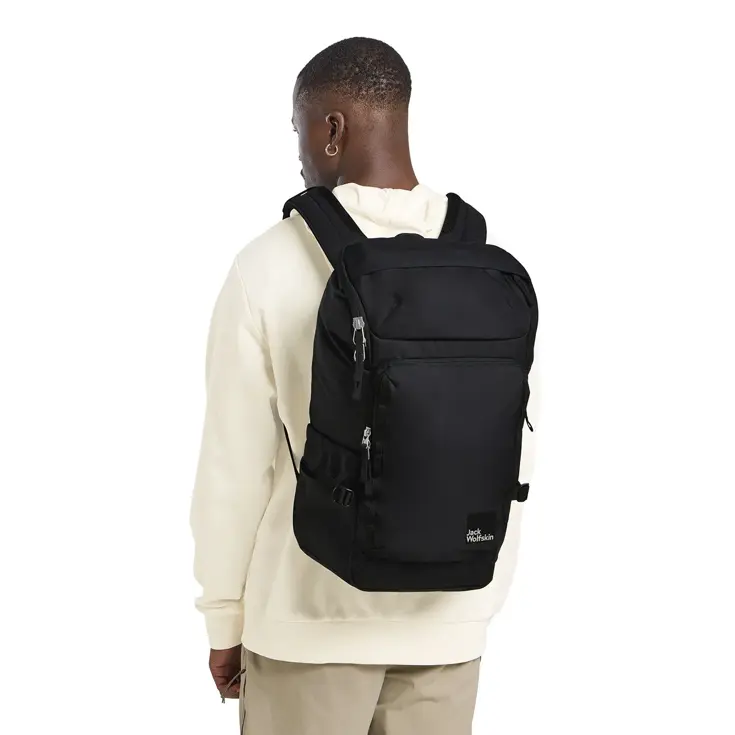 Lyall  | 28 L