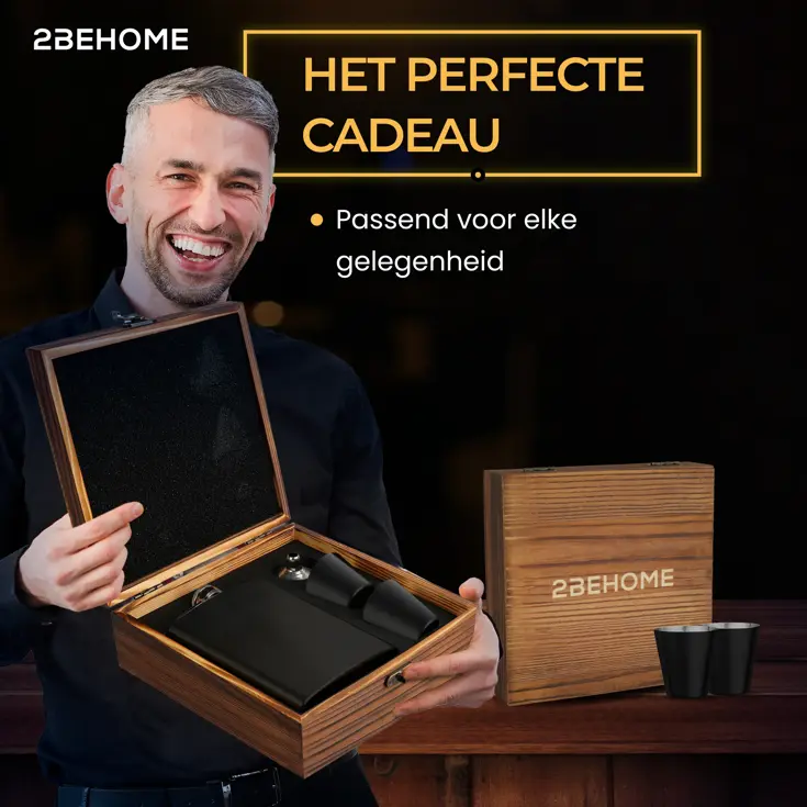 Heupfles met opbergdoos en shotglazen