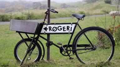 denemarken_bornholm_fiets-met-bord_h