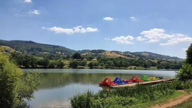 camping_frankrijk_jura_saint-point_camping-du-lac-de-saint-point_meer_c (2)