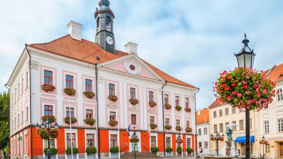 estland_tartumaa_tartu_raadhuisplein_stadhuis_getty