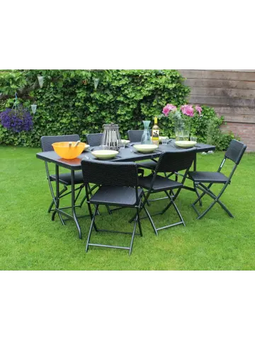 Eurotrail Pavilion Tafel