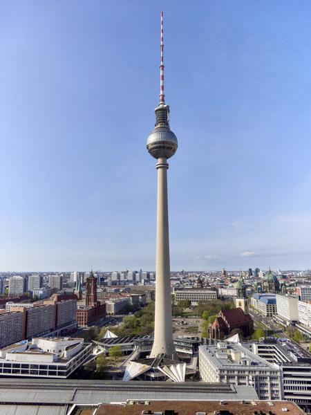 Fernsehturm, Mitte