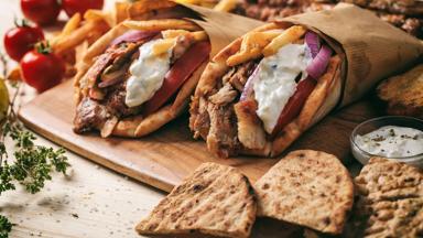 griekenland_algemeen_eten_pita giros_broodje_shutterstock