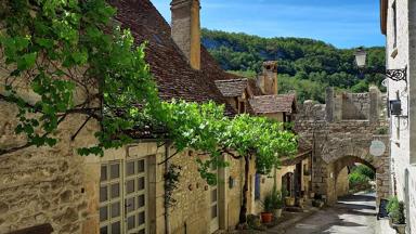 Frankrijk_Lot_Rocamadour_straat_huizen_poort_pixabay