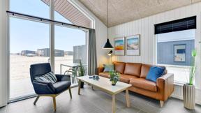 vakantiepark_denemarken_midden-jutland_sondervig_lalandia-sondervig_driekamerwoning-active-plus_woonkamer_h