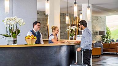 Oostenrijk_Tirol_st-johann_sentido-alpenhotel-kaiserfels_receptie_h