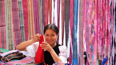 ecuador_otavalo_markt_local_verkoopster_f