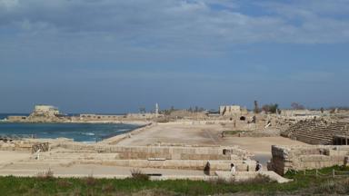 israel_haifa_caesarea_archeologisch-park_f.jpg