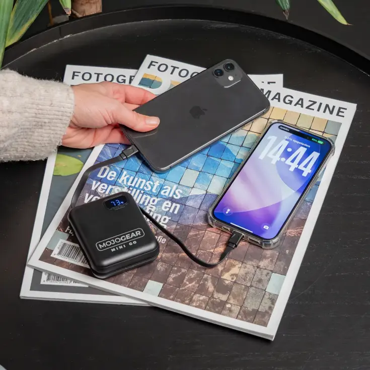 Powerbank 10.000 mAh met Kabels - Zwart