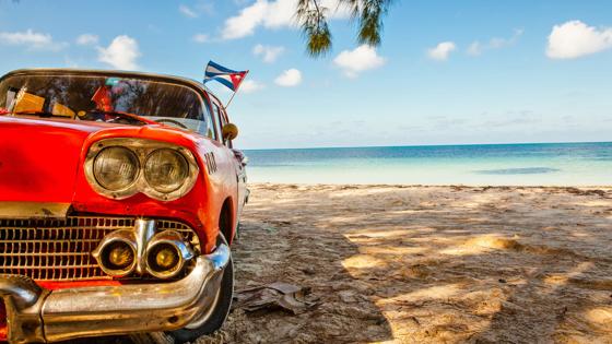 cuba_pinar-del-rio_algemeen_vakantie-cuba_oldtimer_cayo-jutias-strand_zee_shutterstock