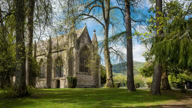 110459-dunkeld-cathedral