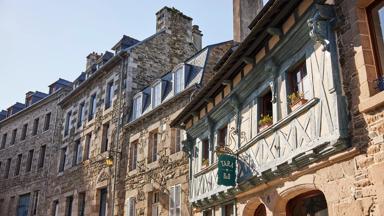 Frankrijk-Bretagne-Saint-Malo-straat-vakwerkhuis©CRT-Bretagne-Alexandre.Lamoureux