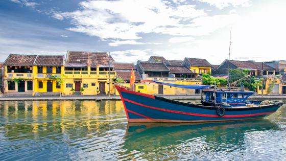 vietnam_hoi an_centrum_oude huizen_rivier_bootje_b