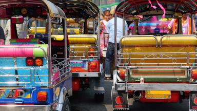 thailand_bangkok_tuktuks_straatbeeld_b