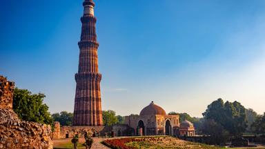 New Delhi, Qutab Minar - Shutterstock-1383422348