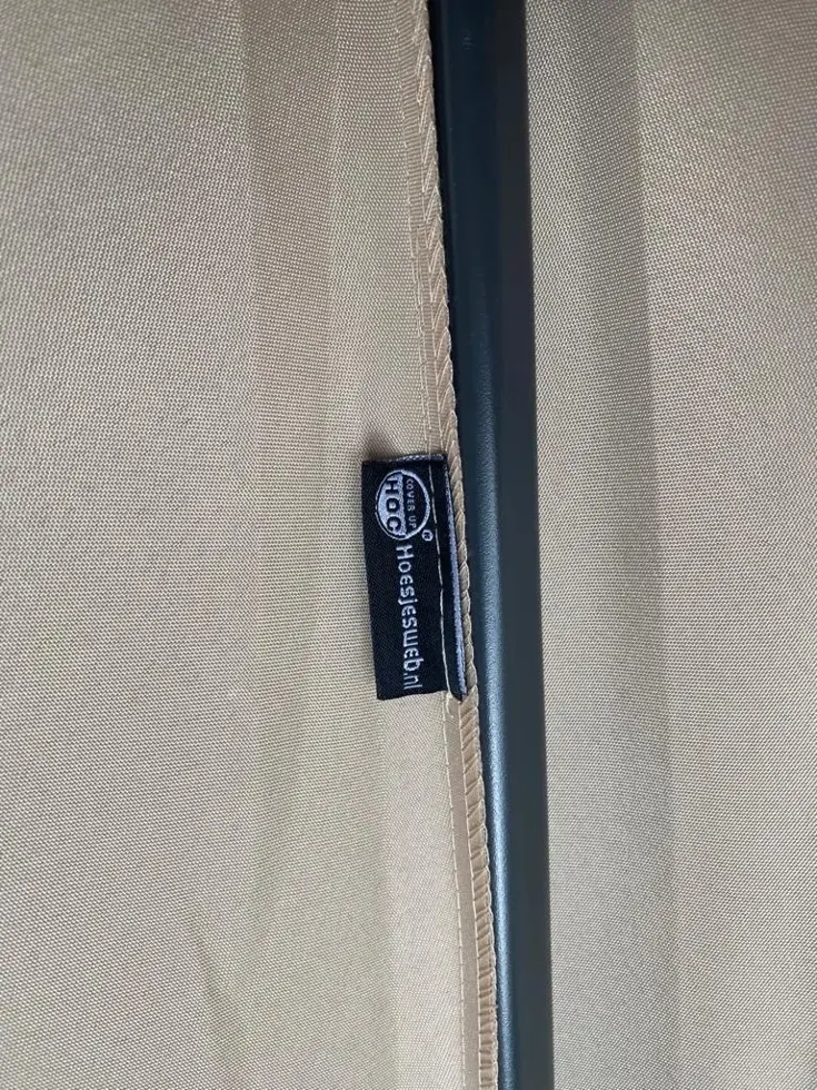CUHOC Parasol Taupe Ø3m + grote Voet en hoes