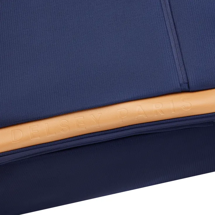 Montmartre 3 Spinner 68 Expandable  | 68 L