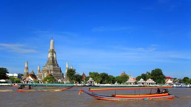 thailand_bangkok_wat-arun_tempel_longtail-boot_b.jpg