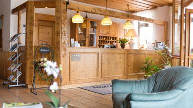 Hotel_Saksen_Grossrückerswalde_landgasthof_Wemmer_receptie_a