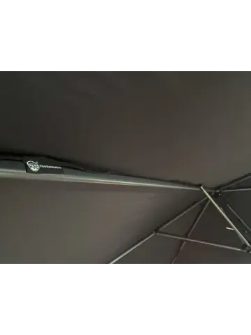 Parasol Zwart Ø3m + Hoes en lichte Voet