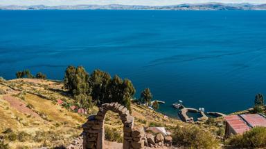 peru_puno_titicaca-meer_taquile-eiland_shutterstock_164903087