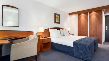 hotel_nederland_naarden_nh-hotels_naarden_kamer